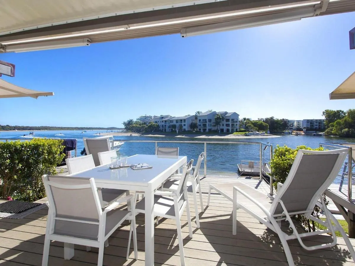 Driftwood 4 Barbados Crescent 9 Villa Noosa Heads